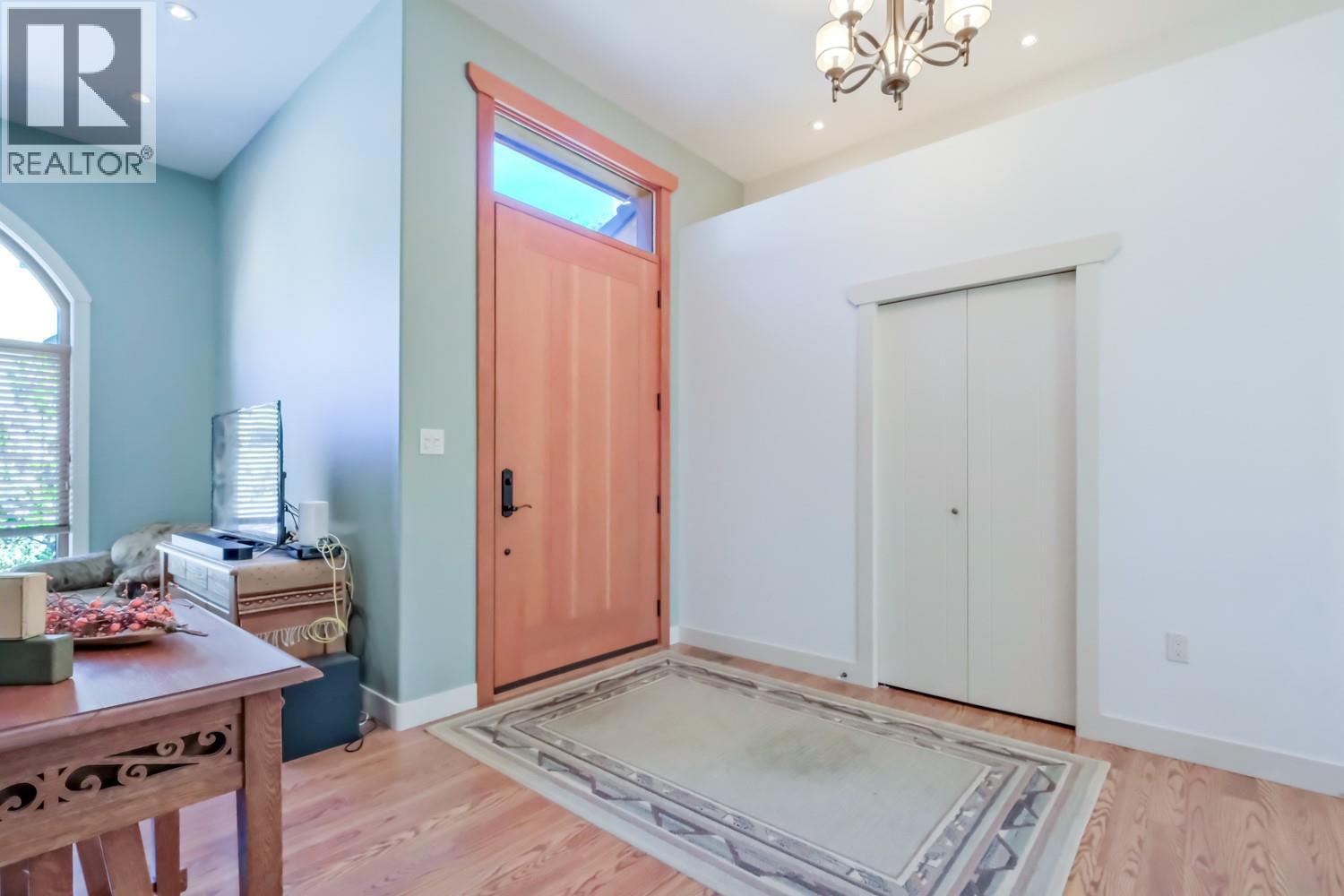 6709 Victoria Road S Unit# 6. Summerland, British Columbia