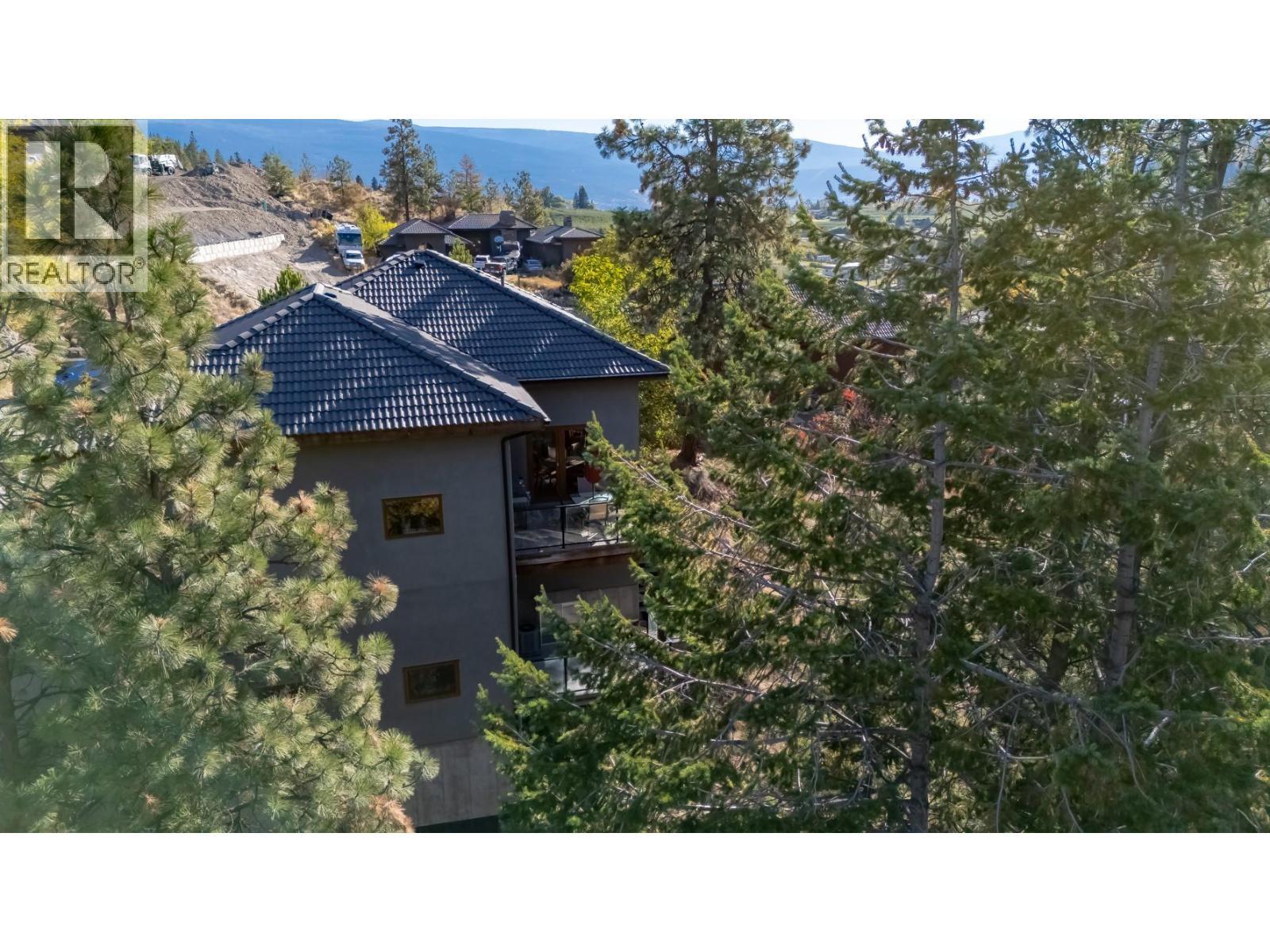 6709 Victoria Road S Unit# 6. Summerland, British Columbia