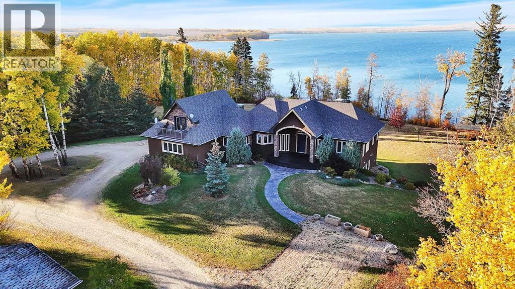 2210b Township Road 392, Rural Lacombe County