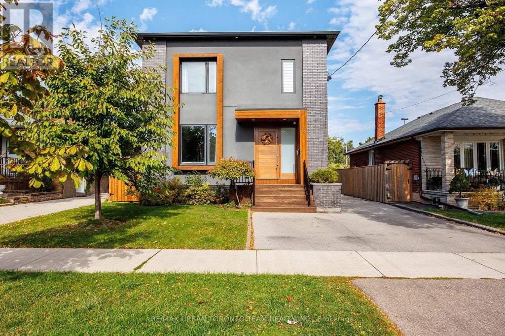 58 Manitoba Street, Toronto (mimico)