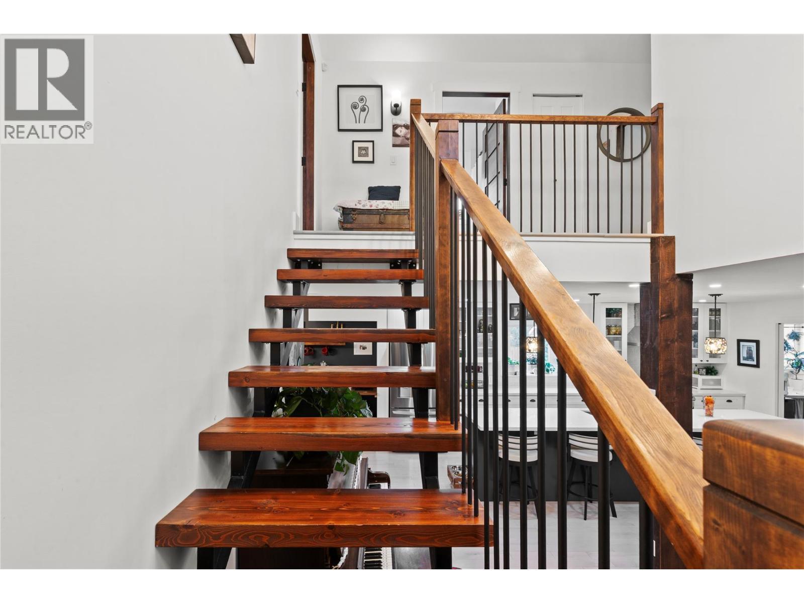 3930 Dryden Road. Peachland, British Columbia