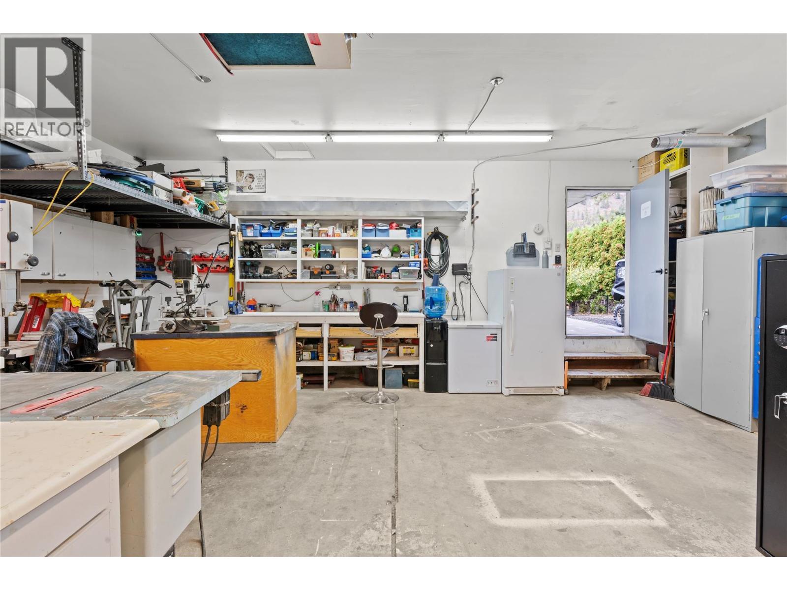 3930 Dryden Road. Peachland, British Columbia