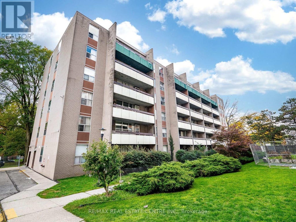 Ph4/604 - 3625 Lakeshore Boulevard, Toronto (long Branch)