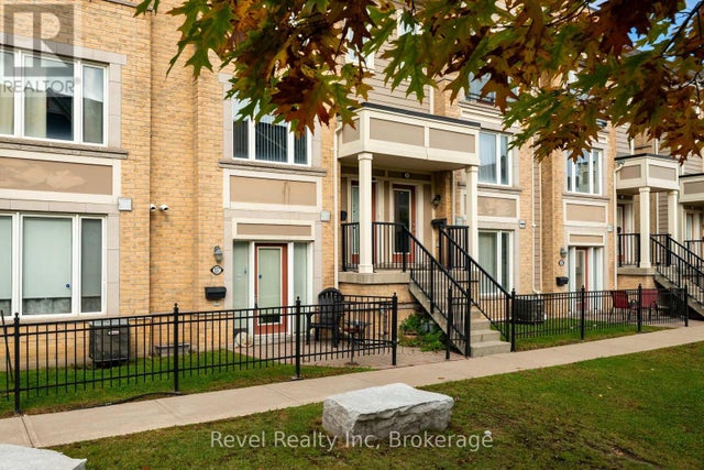 137 - 60 Fairwood Circle, Brampton (sandringham-Wellington)