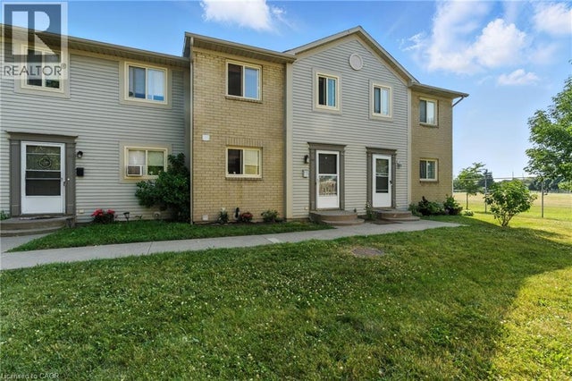 65 Dorchester Boulevard Unit# 44, St. Catharines