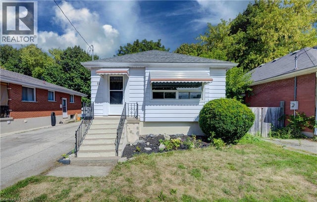 81 Strathcona Avenue, Brantford