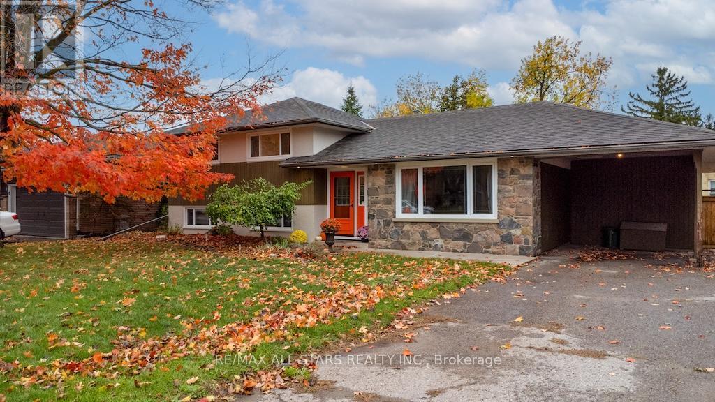 112 Adelaide Street N, Kawartha Lakes (lindsay)