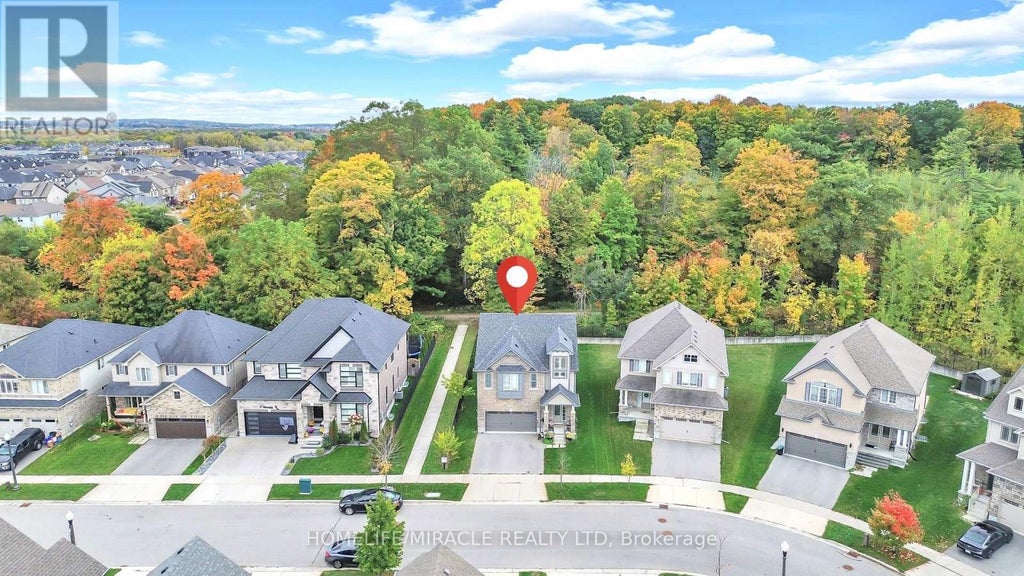 79 Elmbank Trail, Kitchener