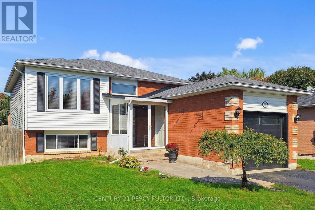 50 Freeland Avenue, Clarington (bowmanville)
