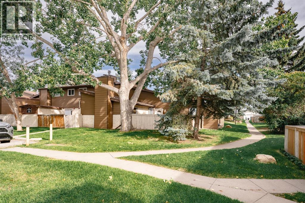 223, 5404 10 Avenue Se, Calgary