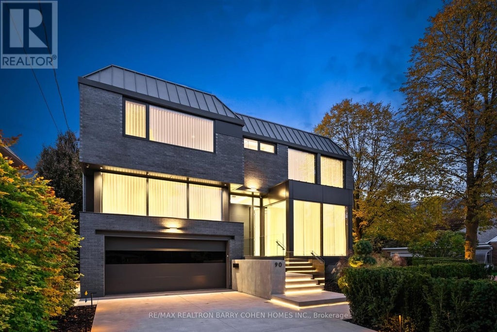 90 Esgore Drive, Toronto (bedford Park-Nortown)