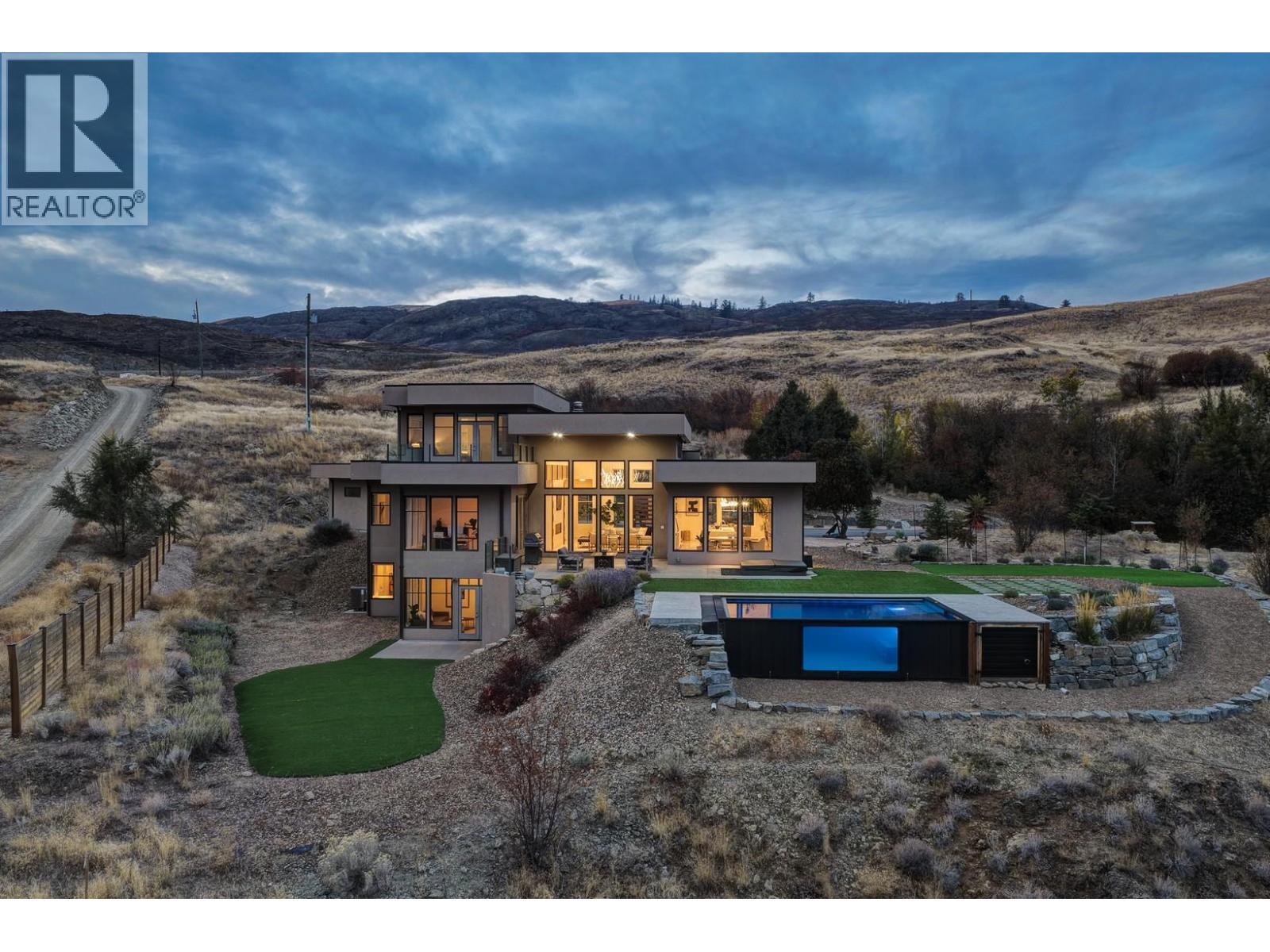 238 Kalamalka Lakeview Drive. Vernon, British Columbia