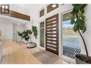 238 Kalamalka Lakeview Drive. Vernon, British Columbia