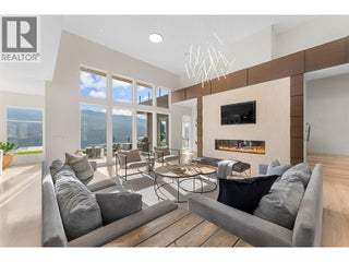 238 Kalamalka Lakeview Drive. Vernon, British Columbia