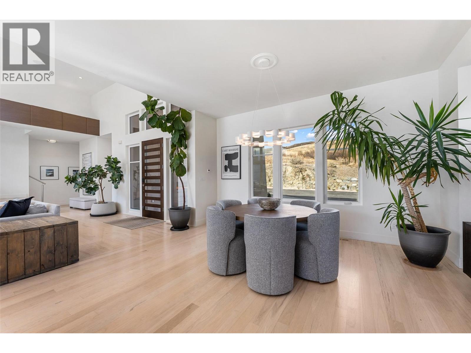 238 Kalamalka Lakeview Drive. Vernon, British Columbia