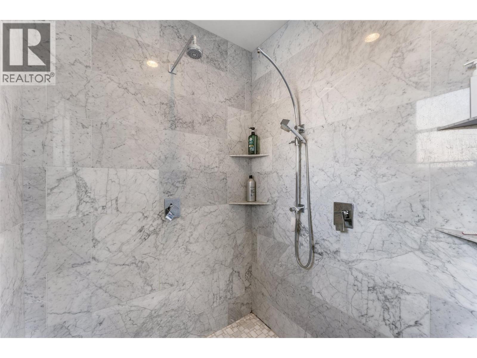 238 Kalamalka Lakeview Drive. Vernon, British Columbia