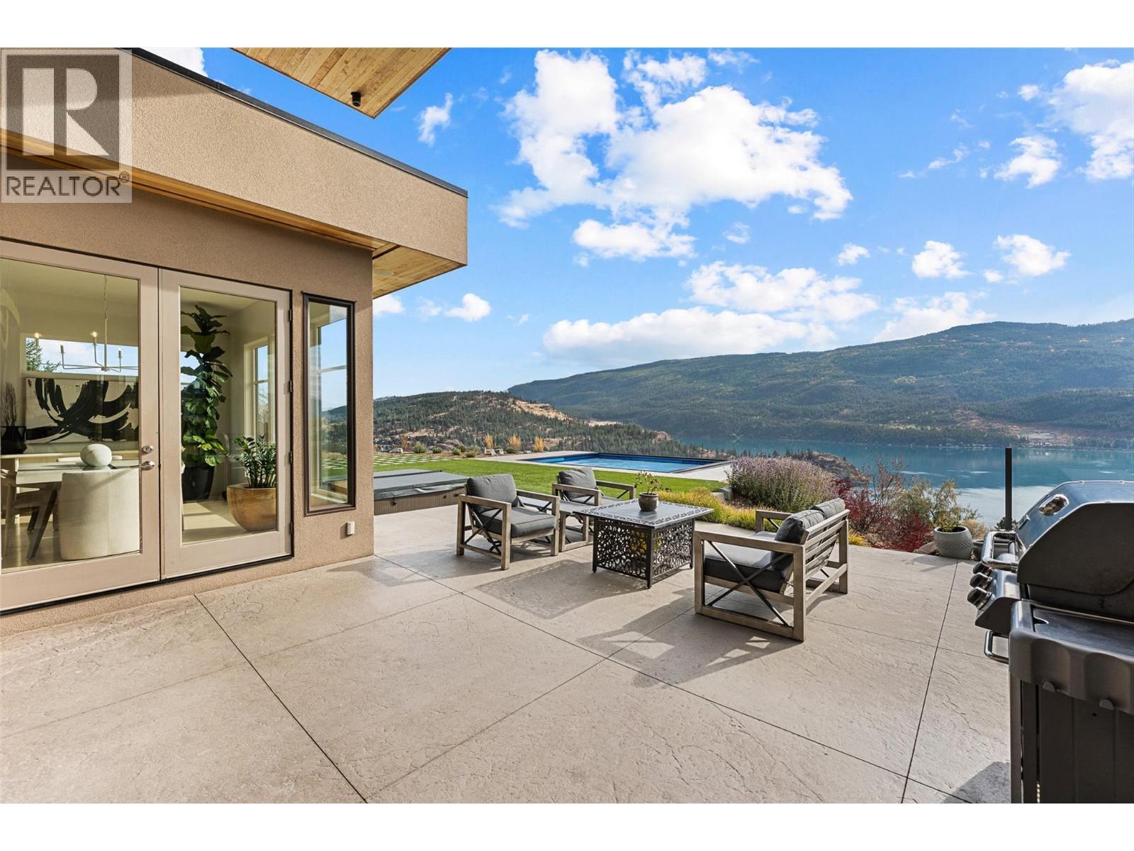 238 Kalamalka Lakeview Drive. Vernon, British Columbia