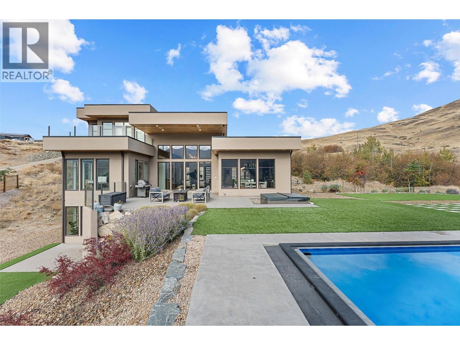 238 Kalamalka Lakeview Drive. Vernon, British Columbia