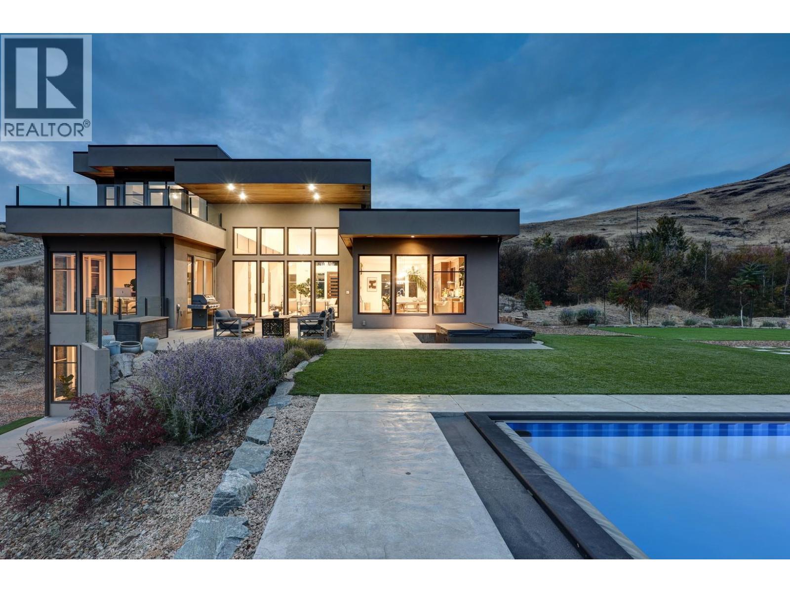 238 Kalamalka Lakeview Drive. Vernon, British Columbia