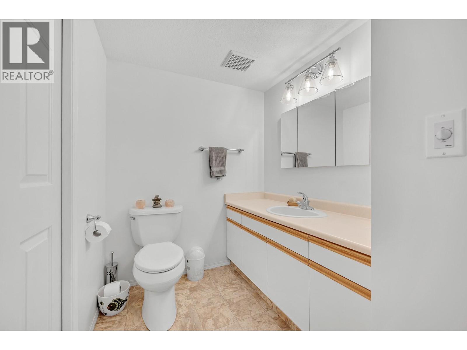 703 Granville Avenue Unit# 104. Enderby, British Columbia