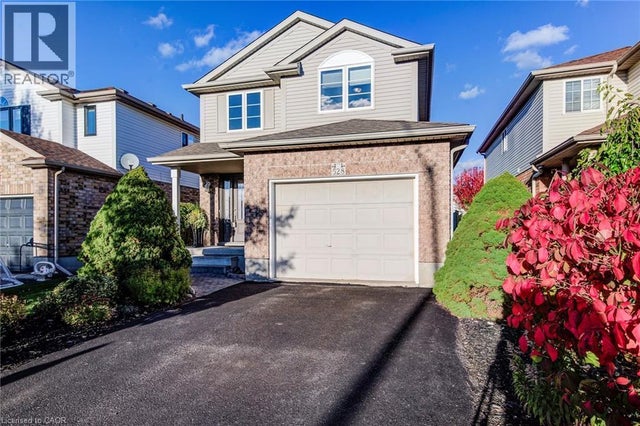 528 Chesapeake Crescent, Waterloo