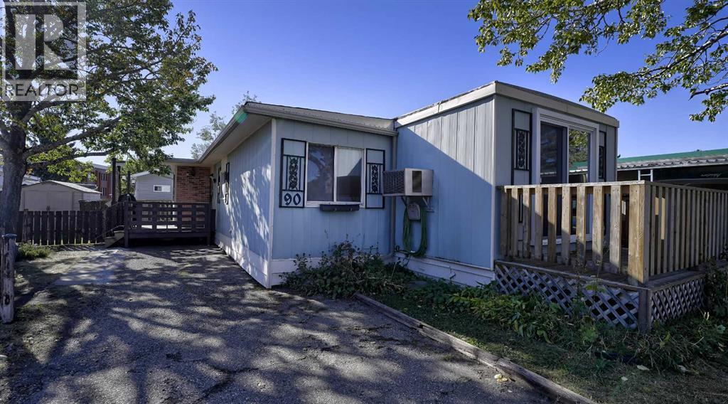 90, 83 3223 Street Nw, Calgary
