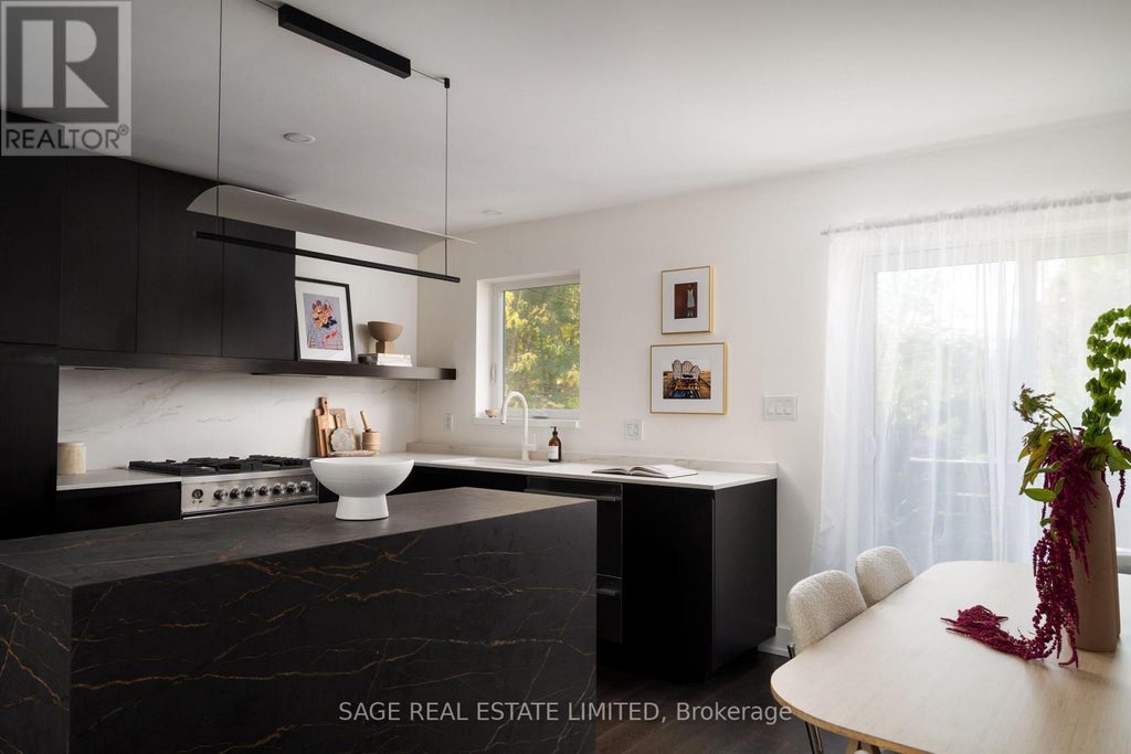 276 Oakwood Avenue, Toronto (oakwood Village)