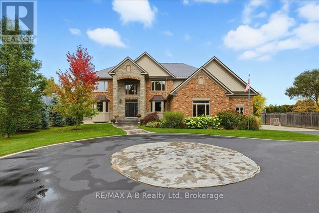 151 Huron Road, Perth South (sebringville)