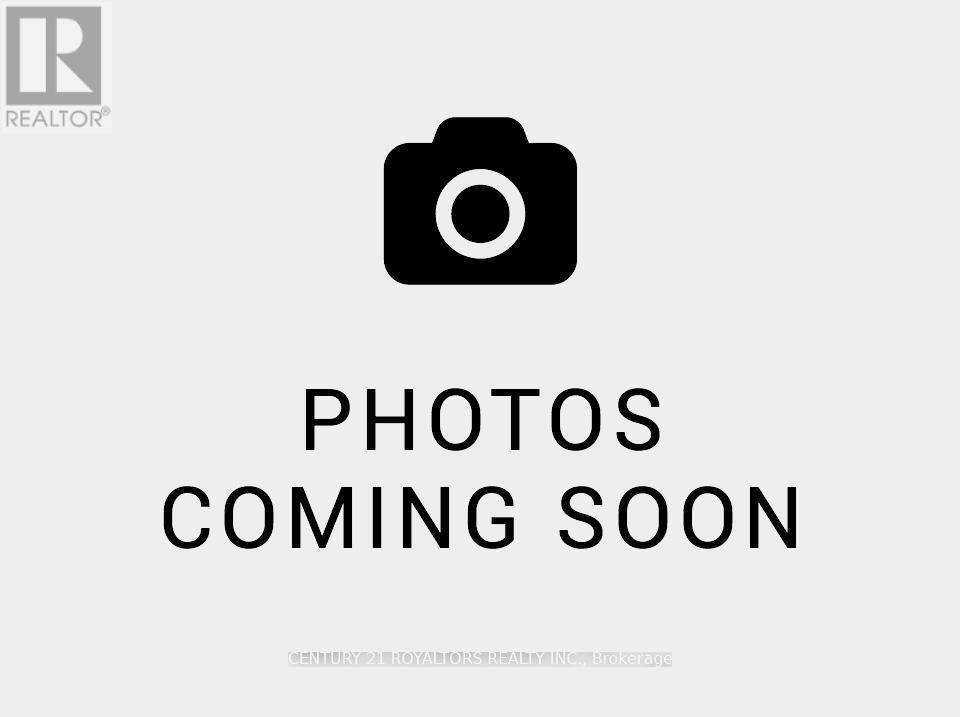 4889 Kimbermount Avenue, Mississauga (central Erin Mills)