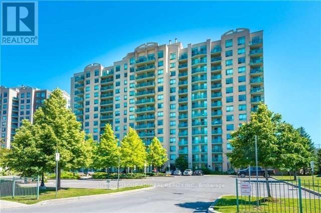 1015 - 39 Oneida Crescent, Richmond Hill (langstaff)
