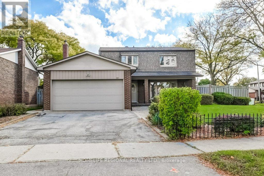 2557 Brasilia Circle, Mississauga (meadowvale)