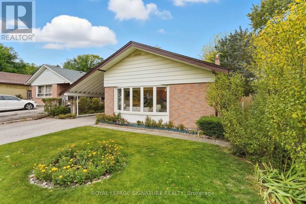 68 Genthorn Avenue, Toronto (rexdale-Kipling)