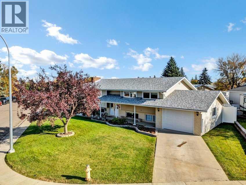 20 Eastbrook Way E, Brooks