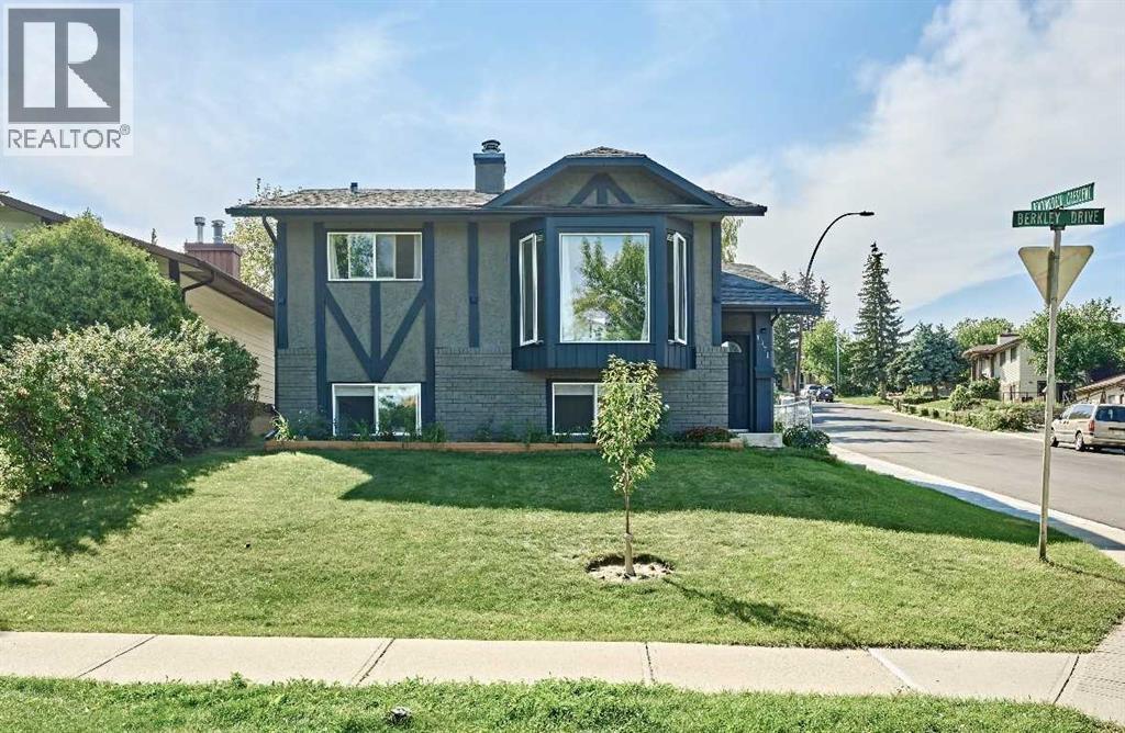 1371 Berkley Drive Nw, Calgary