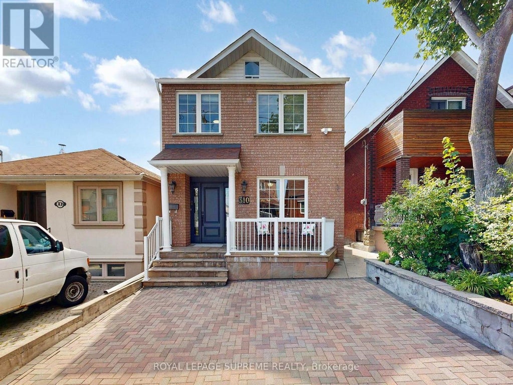 310 Nairn Avenue, Toronto (caledonia-Fairbank)