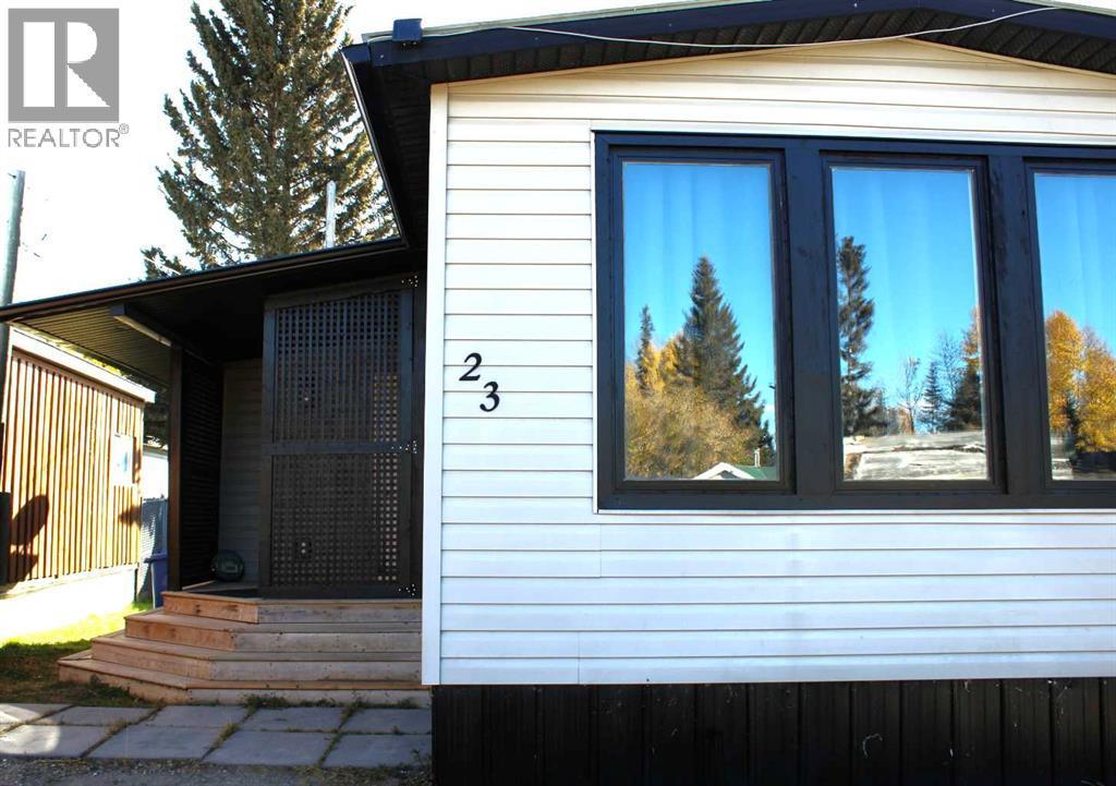 23, 111 6 Street Se, Sundre