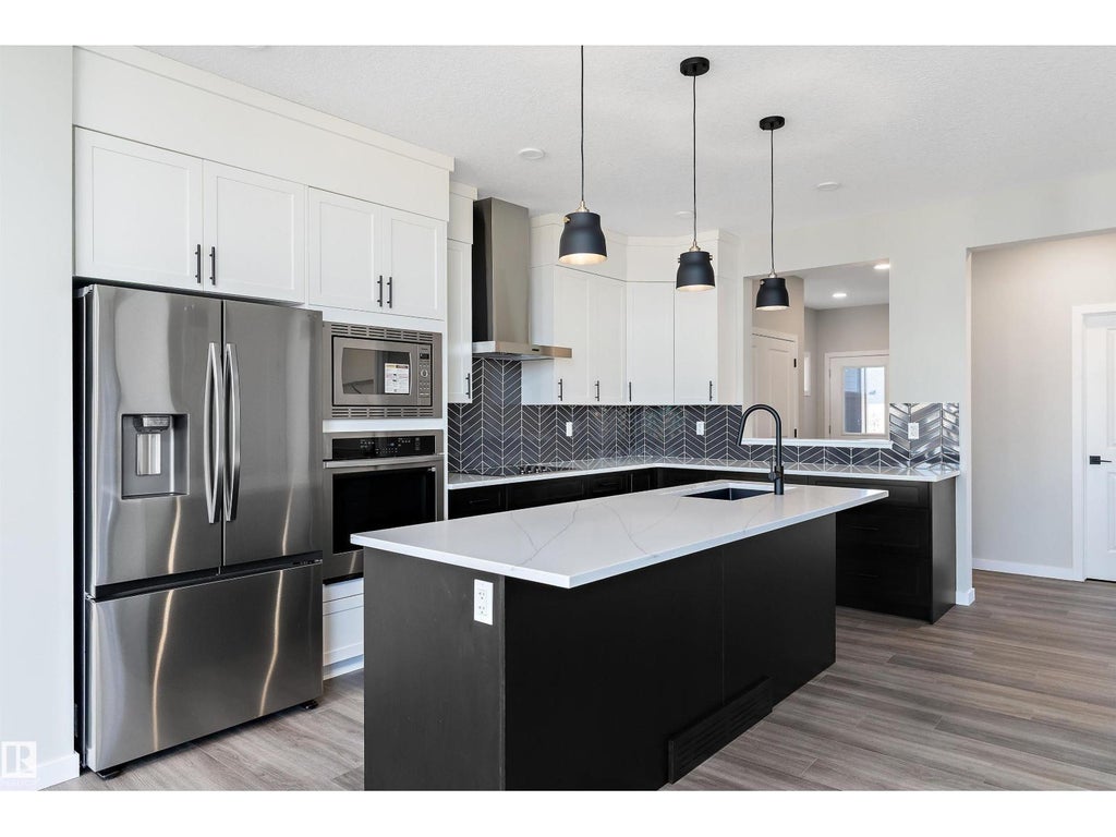 4777 Kinney Rd Sw, Edmonton