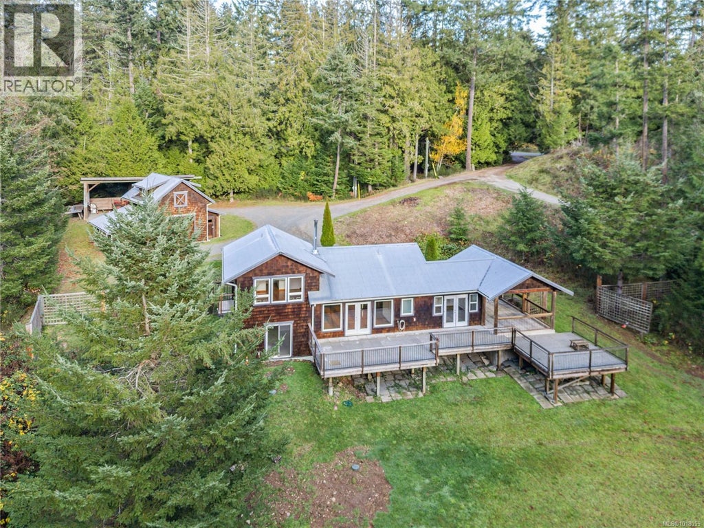 211 Long Harbour Road, Salt Spring