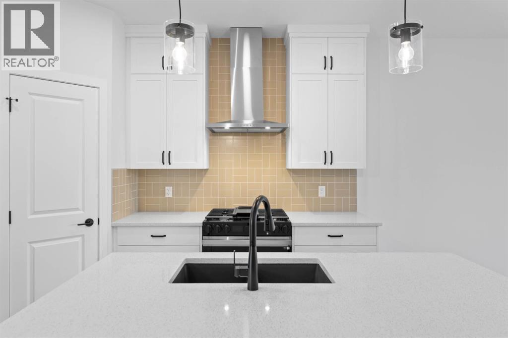 440 Lewiston Landing Ne, Calgary