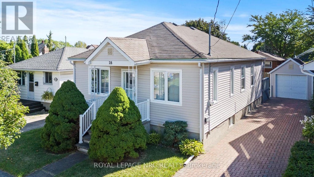 28 Augusta Avenue, St. Catharines (facer)