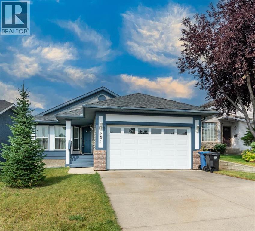 251 Douglas Woods Drive Se, Calgary