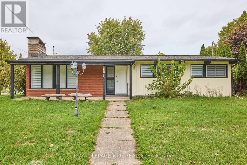 6673 Huggins Street, Niagara Falls (stamford)