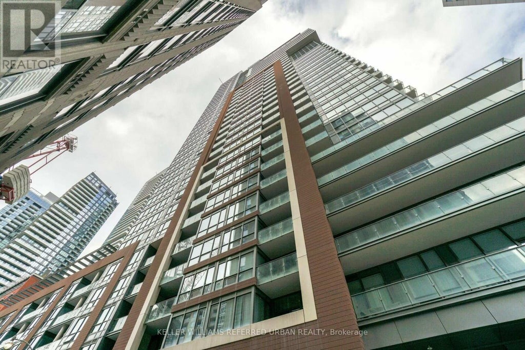 212 - 8 Mercer Street, Toronto (waterfront Communities)