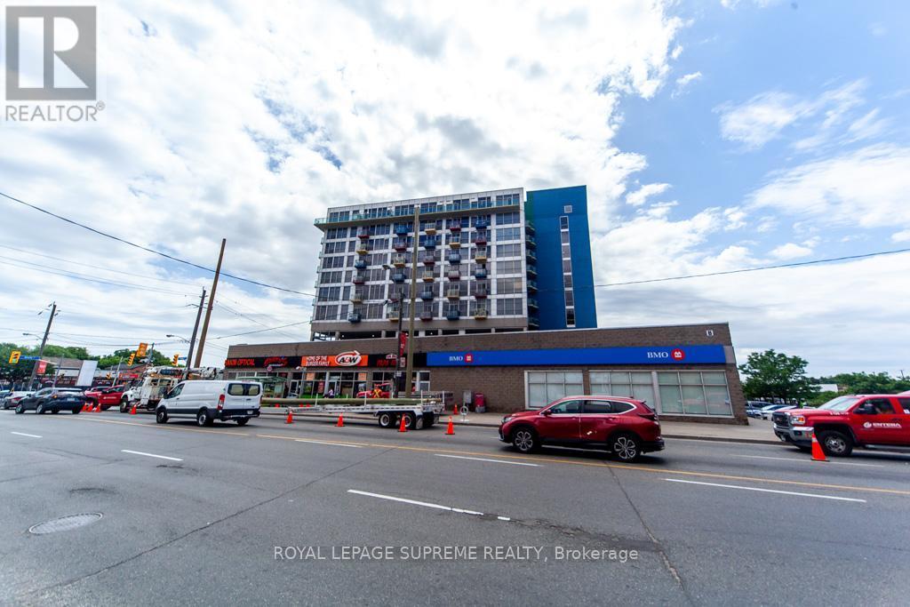 1103 - 1600 Keele Street, Toronto (keelesdale-Eglinton West)