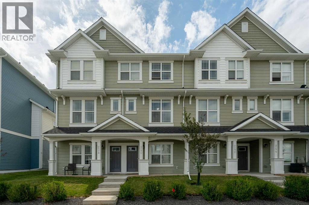 240 Copperleaf Way Se, Calgary