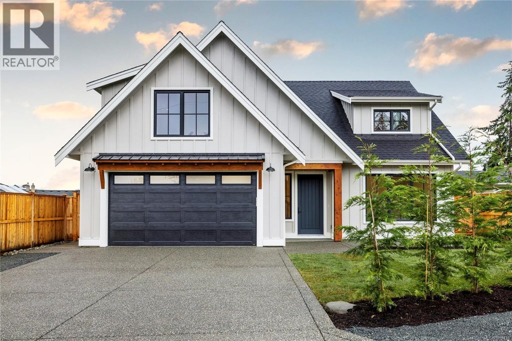 318 Willow Street, Parksville