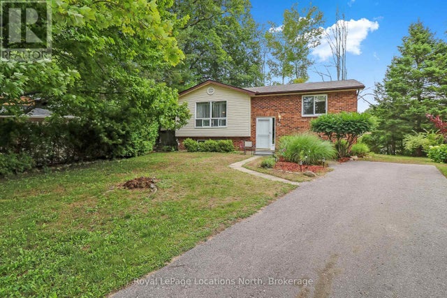 32 Lisbon Court, Wasaga Beach