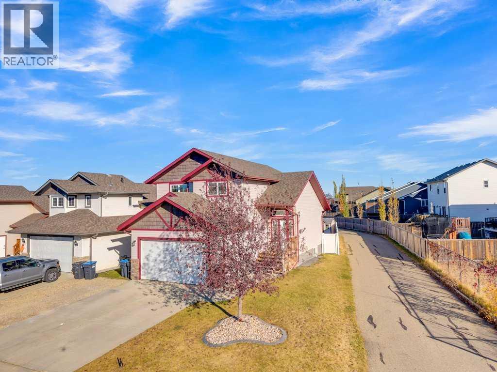 9 Rozier Close, Sylvan Lake