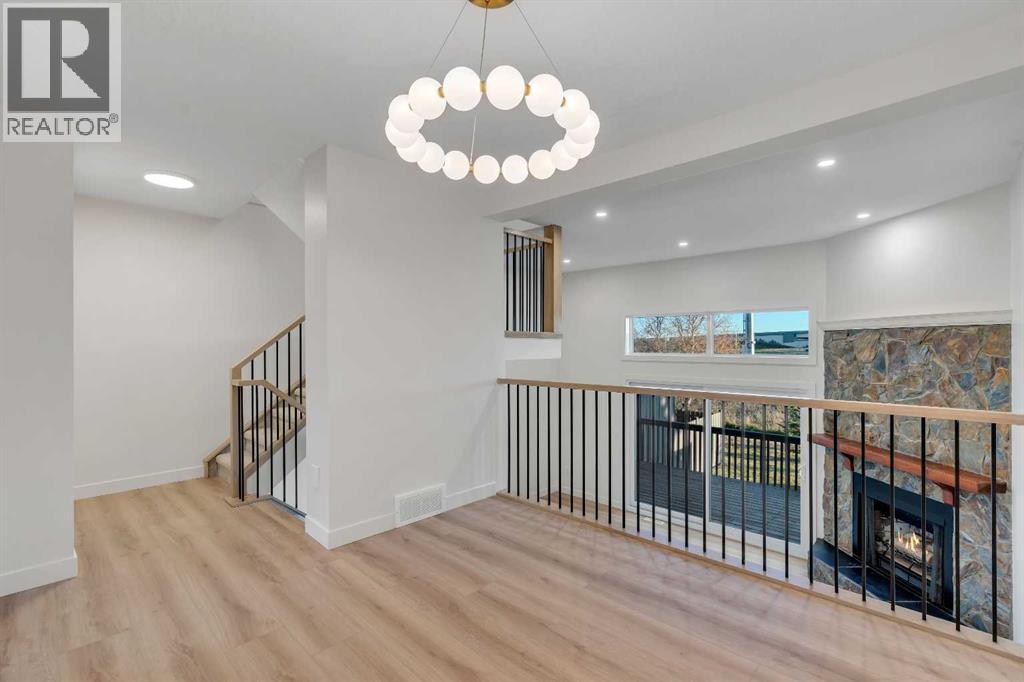 64, 23 Glamis Drive Sw, Calgary