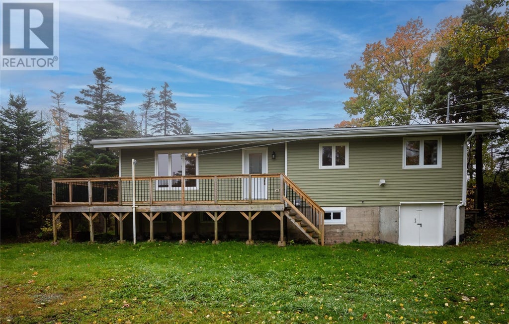 476 Dogberry Hill Road, St. Philips